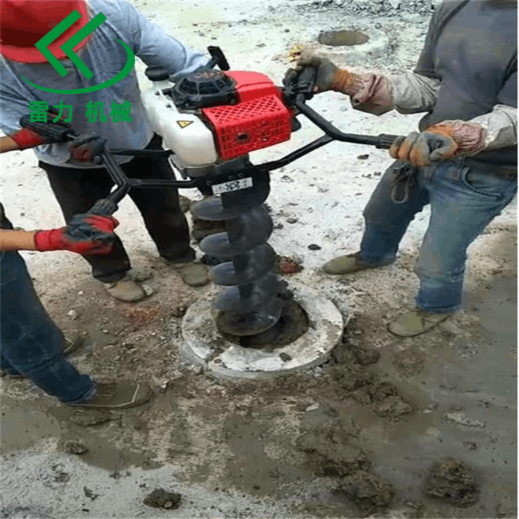 地下穿孔機輕松轉(zhuǎn)窩少不了